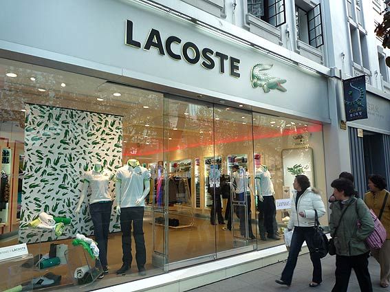 shops that sell lacoste