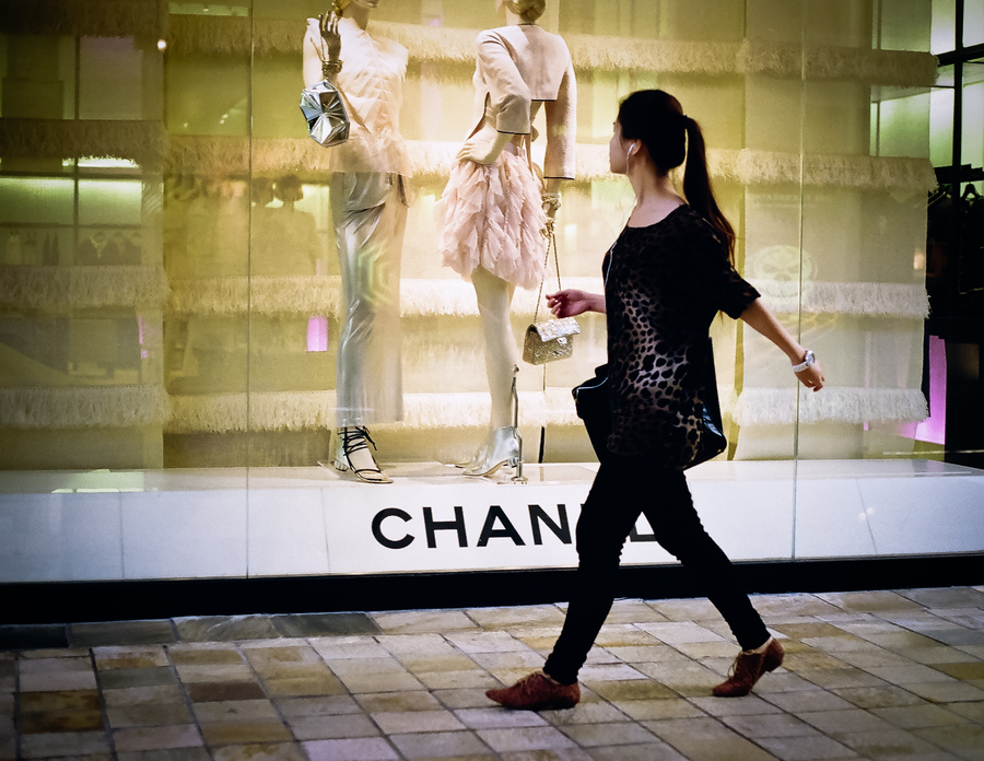 Shopping blues in Luxury Goods for Chinese outbound tourists?