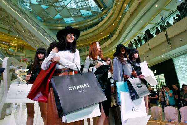 Why Fashion brands must change their strategy in China in 2015